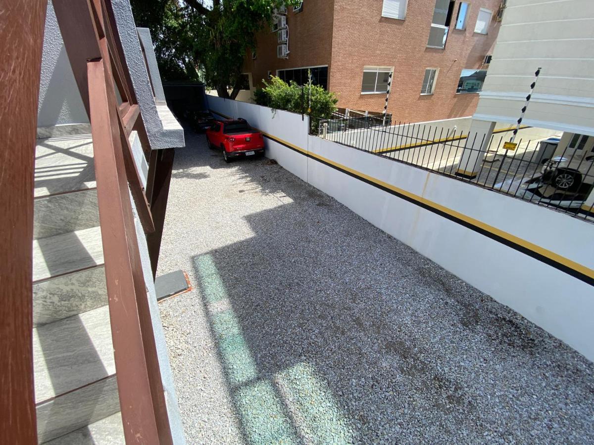 Residencial Rocas I *
